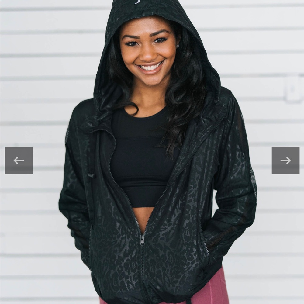 Leopard Bomber
